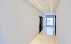 Hotel O Jeevan Restaurant & Lodging